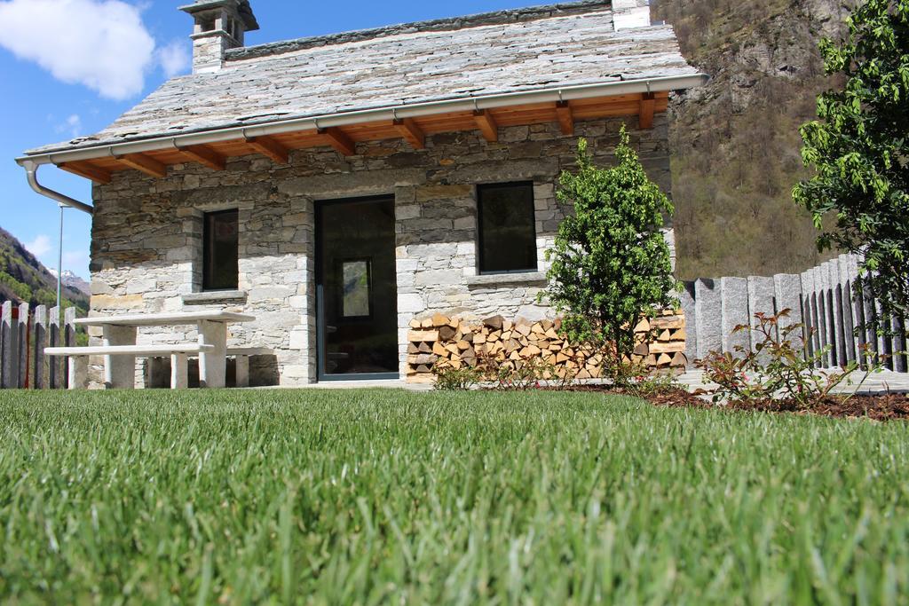 Myverzasca Resort Casa Rossa Brione  Eksteriør billede