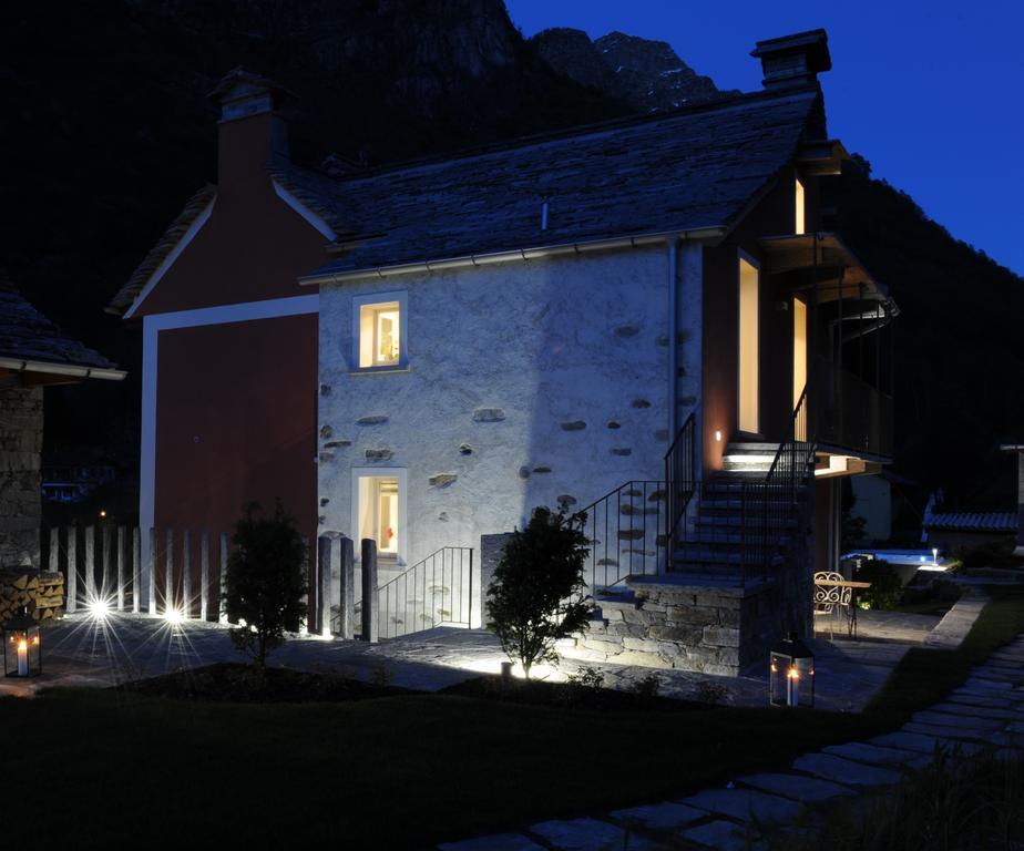 Myverzasca Resort Casa Rossa Brione  Eksteriør billede